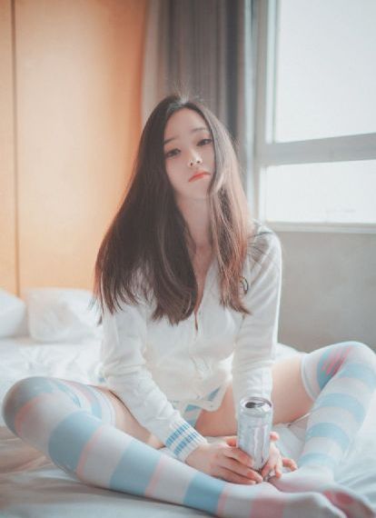 免费观看好看的国产片_日韩成人在线