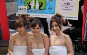 尹雪喜全部理伦片在线观看_4K高清完整版